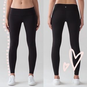 Lululemon Black Wunder Under Leggings (Luon)